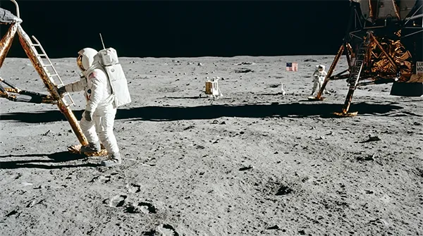 "One Small Step": The 20 Minutes Before the Words